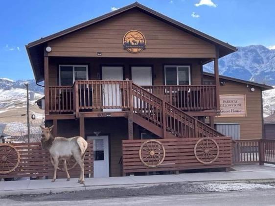 Parkway Yellowstone Guest House Room #1 การ์ดีเนอร์ ภายนอก รูปภาพ