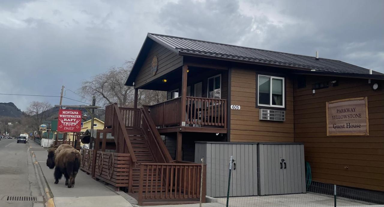Parkway Yellowstone Guest House Room #1 การ์ดีเนอร์ ภายนอก รูปภาพ