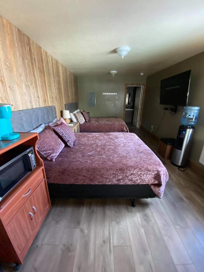 Parkway Yellowstone Guest House Room #1 การ์ดีเนอร์ ภายนอก รูปภาพ