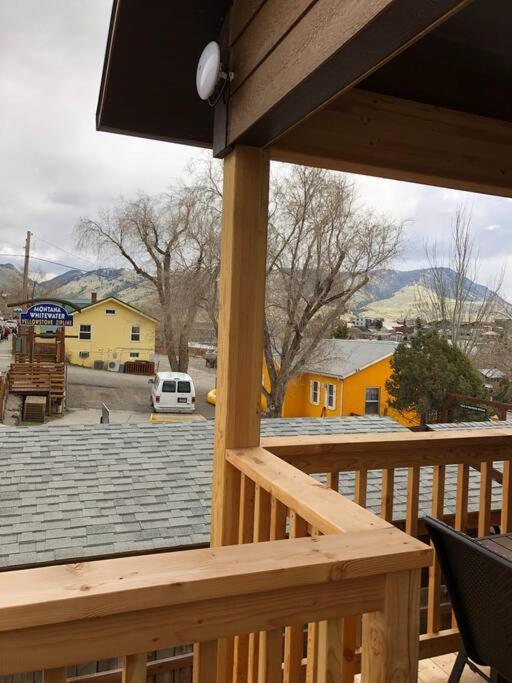 Parkway Yellowstone Guest House Room #1 การ์ดีเนอร์ ภายนอก รูปภาพ