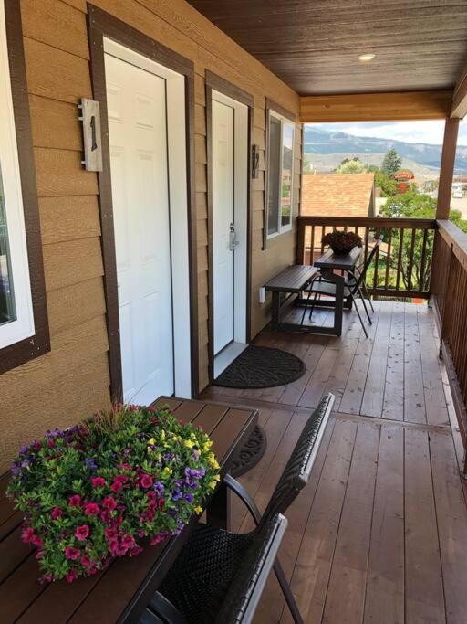 Parkway Yellowstone Guest House Room #1 การ์ดีเนอร์ ภายนอก รูปภาพ